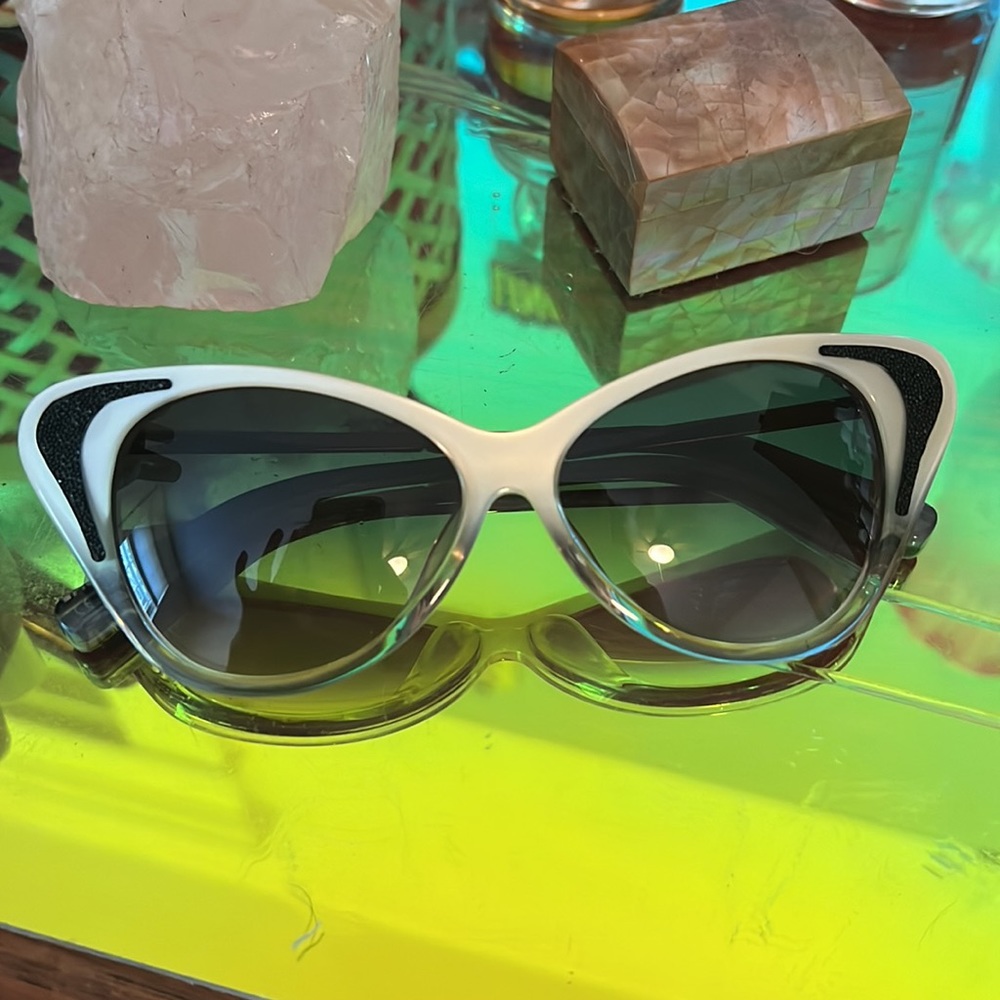 Elizabeth and James “Hanover” cat eye sunglasses, authenticity cert. provided.